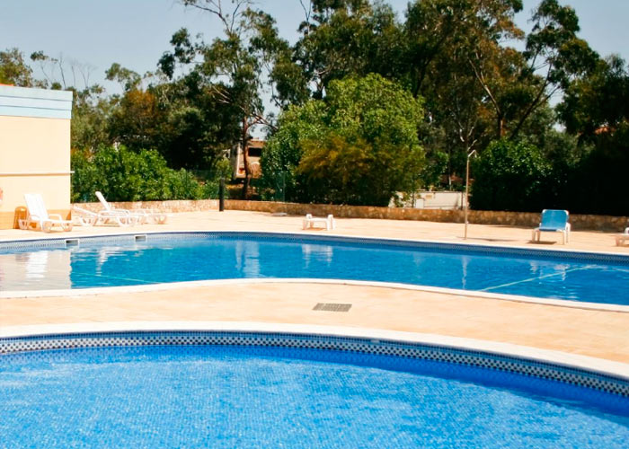 Piscina camping alvor